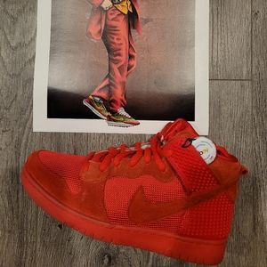 Nike Dunk High Red October's